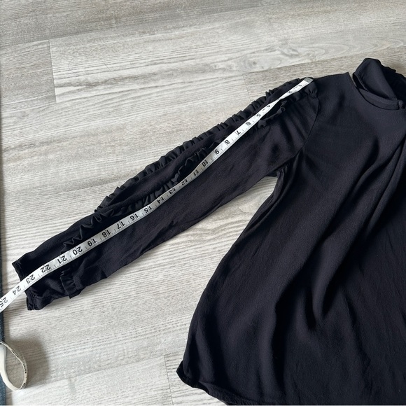 Sanctuary Black Ruffle Long Sleeve Top Small - Picture 10 of 10